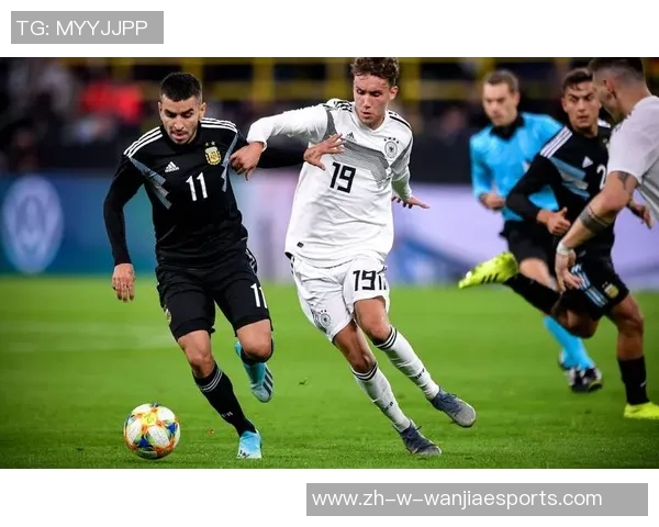 威尔士足球新星威廉姆斯崭露头角成球队核心助力国家队突破困境